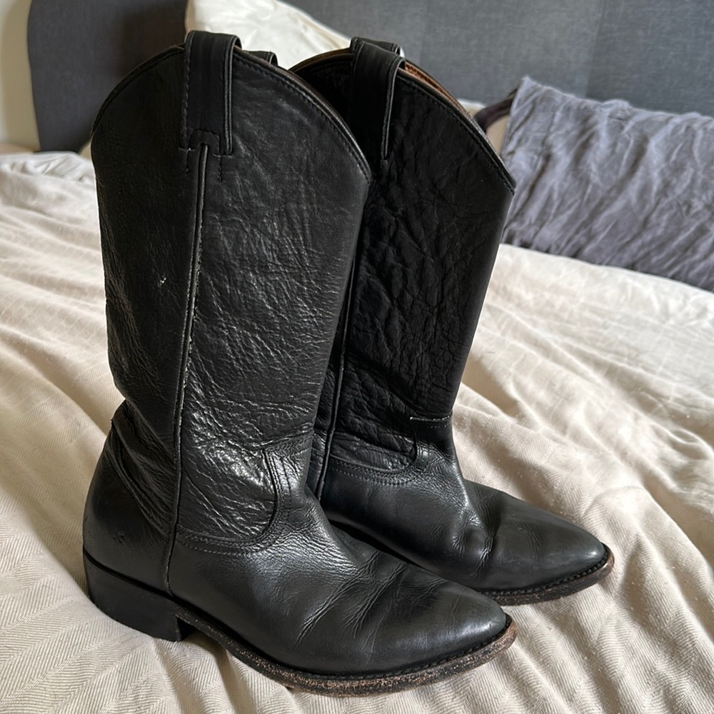 Barely worn black Frye cowboy boots
